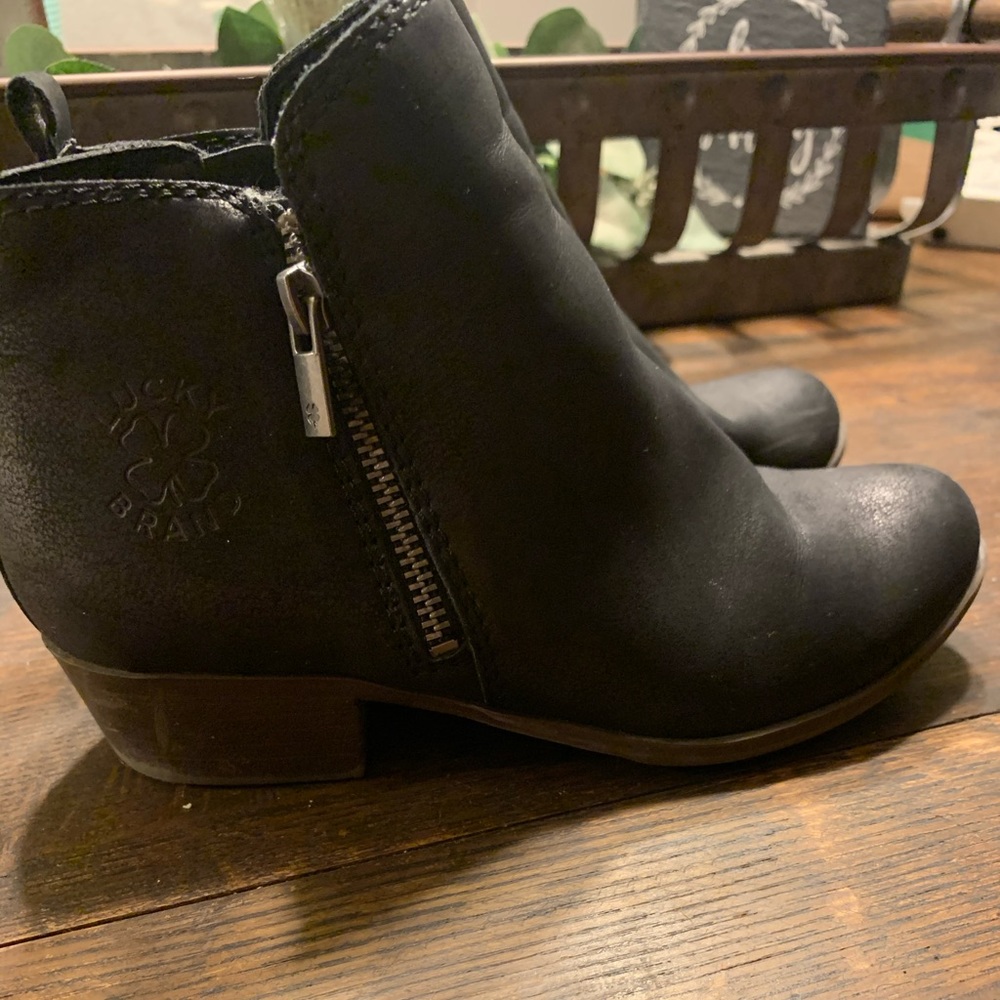 Lucky Brand Ankle Booties size 2